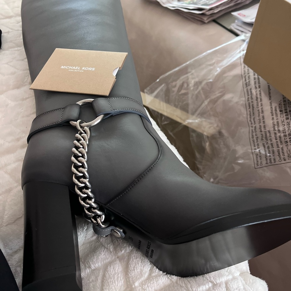 Michael Kors Gray Heeled Boots with Silver Chain